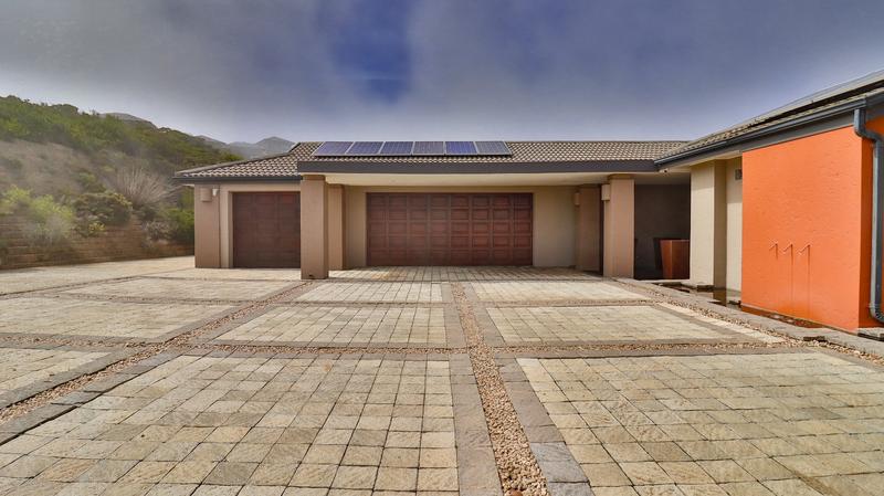 6 Bedroom Property for Sale in Dana Bay Western Cape